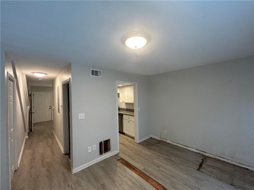 2 bedroom, 3 bathroom, 1,728 sq ft townhouse for sale at 2604 Campbellton Road 3C, Atlanta, GA 30311 — photo 7