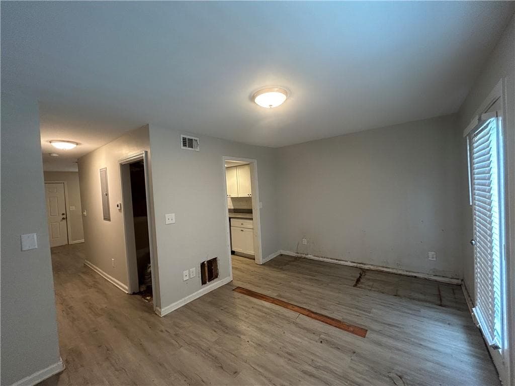 2 bedroom, 3 bathroom, 1,728 sq ft townhouse for sale at 2604 Campbellton Road 3C, Atlanta, GA 30311 — photo 9