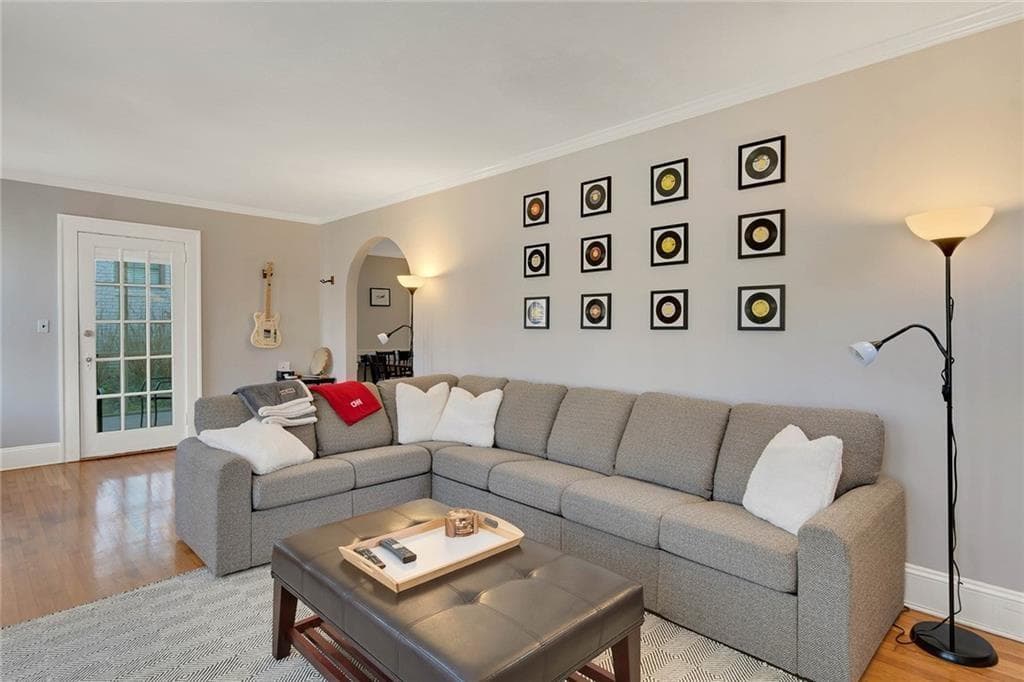 4 bedroom, 2 bathroom, 1,985 sq ft single family residence for sale at 777 Brookridge Drive, Atlanta, GA 30306 — photo 4
