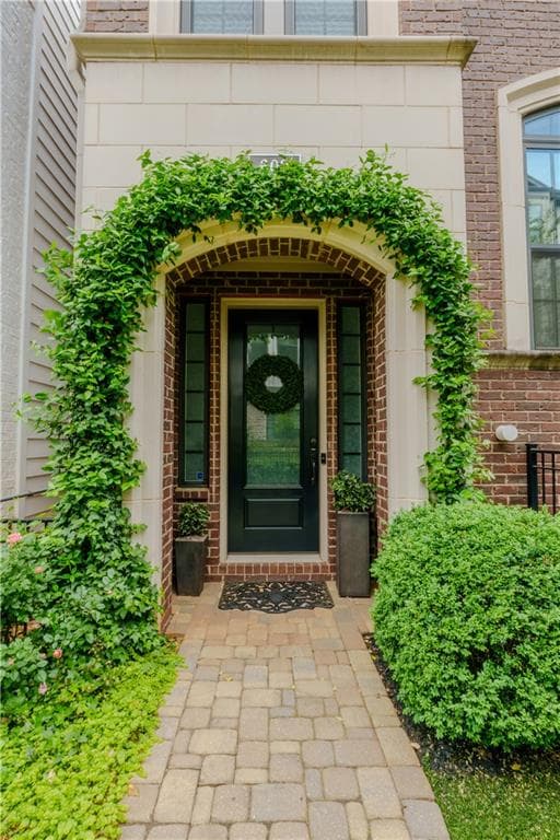 3 bedroom, 4 bathroom, 2,048 sq ft single family residence for sale at 603 Broadview Terrace, Atlanta, GA 30324 — photo 3