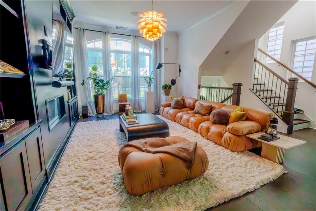 3 bedroom, 4 bathroom, 2,048 sq ft single family residence for sale at 603 Broadview Terrace, Atlanta, GA 30324 — photo 6