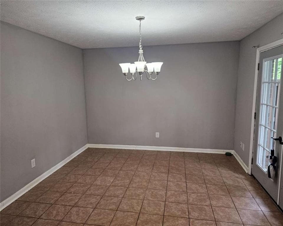 3 bedroom, 3 bathroom, 1,380 sq ft townhouse under contract at 1150 Rankin Street M7, Stone Mountain, GA 30083 — photo 5