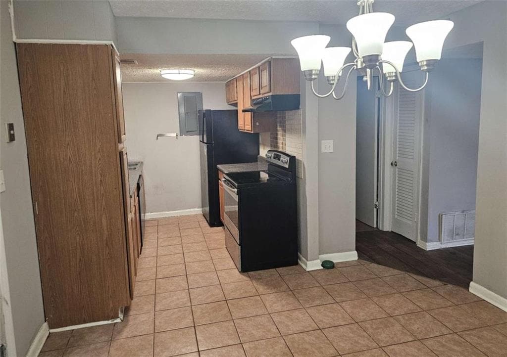 3 bedroom, 3 bathroom, 1,380 sq ft townhouse under contract at 1150 Rankin Street M7, Stone Mountain, GA 30083 — photo 7