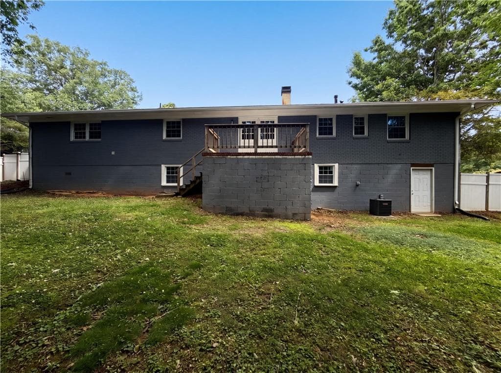 3 bedroom, 2 bathroom, 2,450 sq ft single family residence for sale at 190 Stroud Drive, Mableton, GA 30126 — photo 5