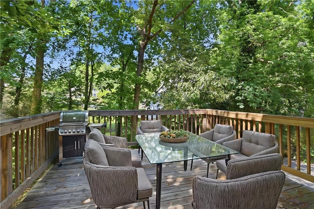 4 bedroom, 3 bathroom, 1,888 sq ft single family residence for sale at 3848 Valley Brook Road, Snellville, GA 30039 — photo 10