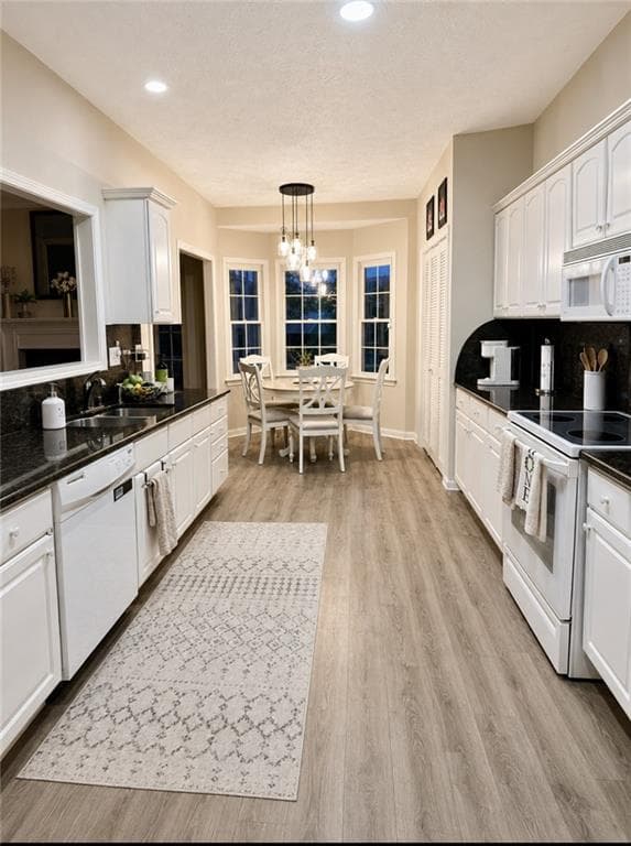 3 bedroom, 2 bathroom, 1,745 sq ft single family residence for sale at 463 Valleyside Drive, Dallas, GA 30157 — photo 6