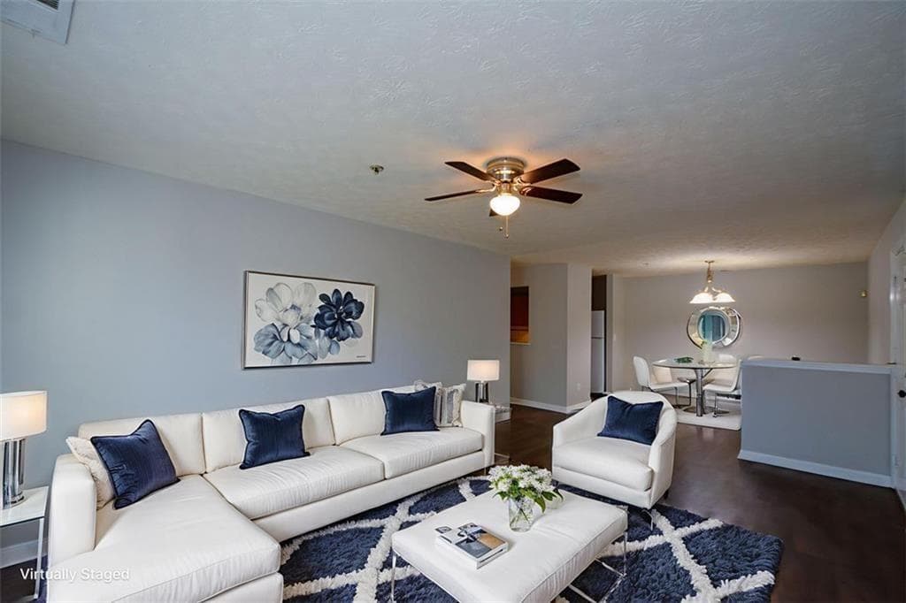 3 bedroom, 2 bathroom, 1,292 sq ft condominium under contract at 8304 Fairington Village Drive 8304, Lithonia, GA 30038 — photo 8