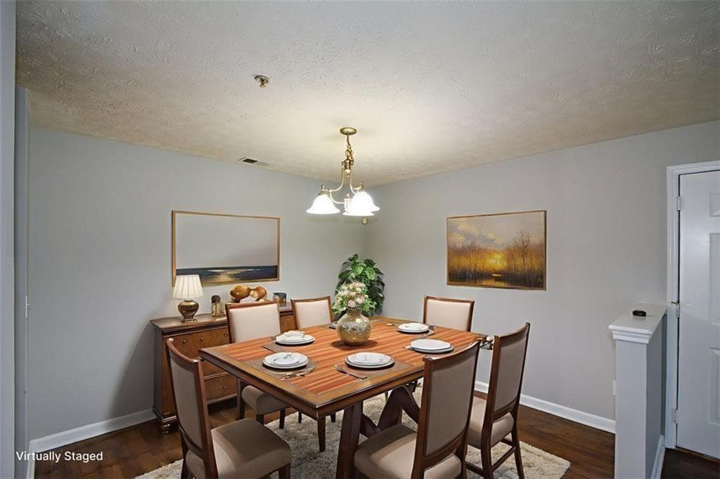 3 bedroom, 2 bathroom, 1,292 sq ft condominium under contract at 8304 Fairington Village Drive 8304, Lithonia, GA 30038 — photo 10