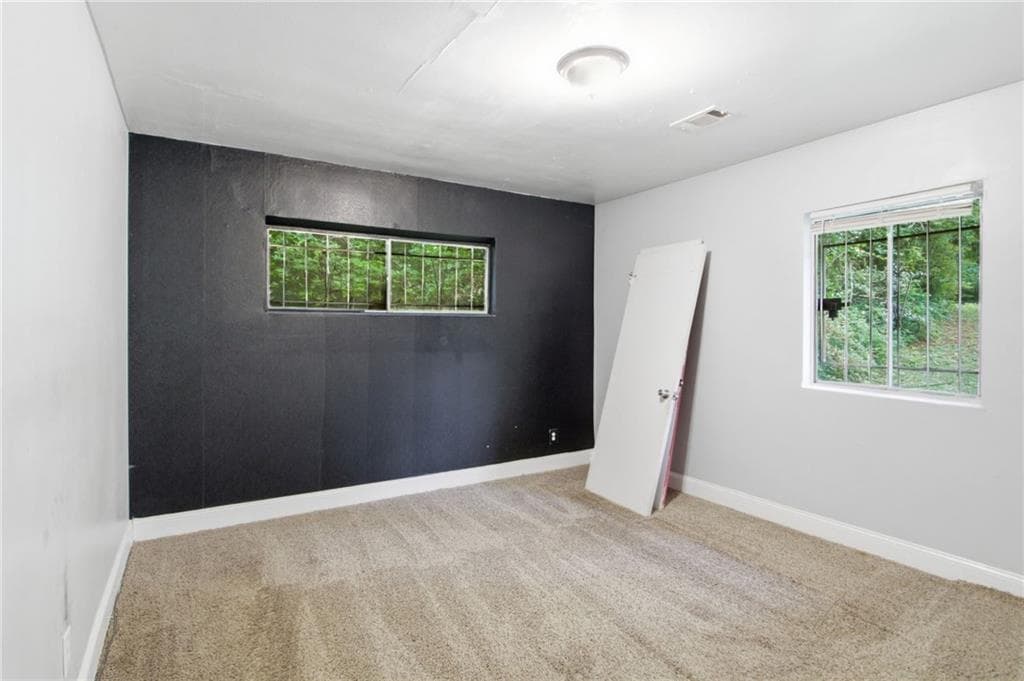 3 bedroom, 2 bathroom, 1,144 sq ft single family residence for sale at 2079 Woodberry Avenue, Atlanta, GA 30344 — photo 4