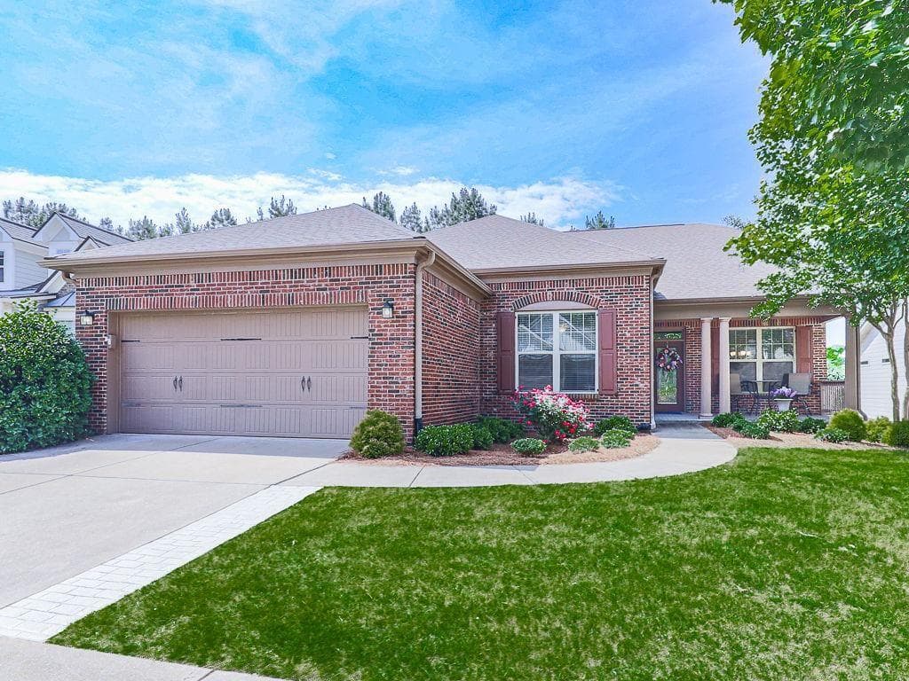 4 bedroom, 3 bathroom, 5,247 sq ft single family residence for sale at 210 Aster Court, Canton, GA 30114 — photo 2