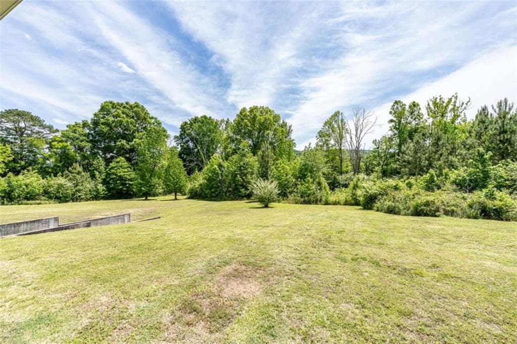 5 bedroom, 4 bathroom, 5,442 sq ft single family residence for sale at 312 E Armuchee Road, Summerville, GA 30747 — photo 8