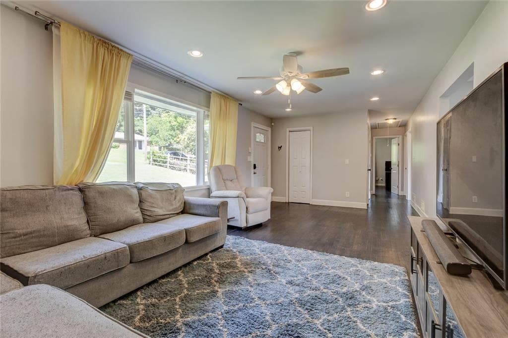 3 bedroom, 2 bathroom single family residence for rent at 1848 Winthrop Drive, Atlanta, GA 30316 for $2,500 a month — photo 4