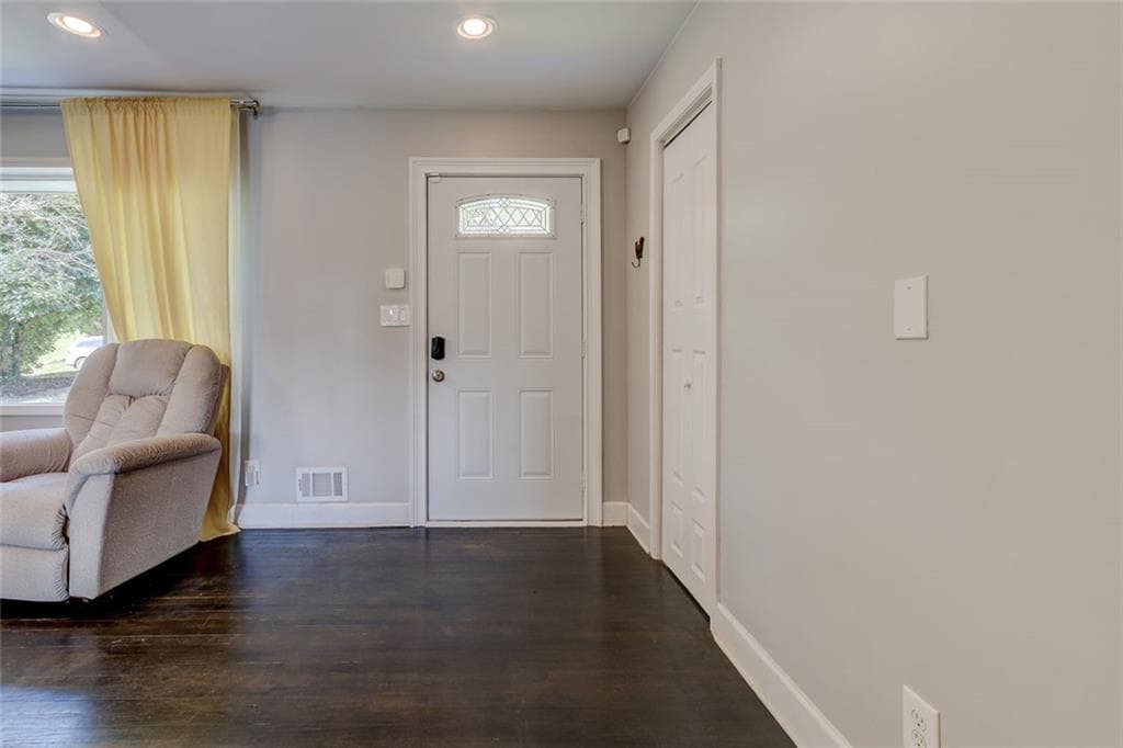 3 bedroom, 2 bathroom single family residence for rent at 1848 Winthrop Drive, Atlanta, GA 30316 for $2,500 a month — photo 5