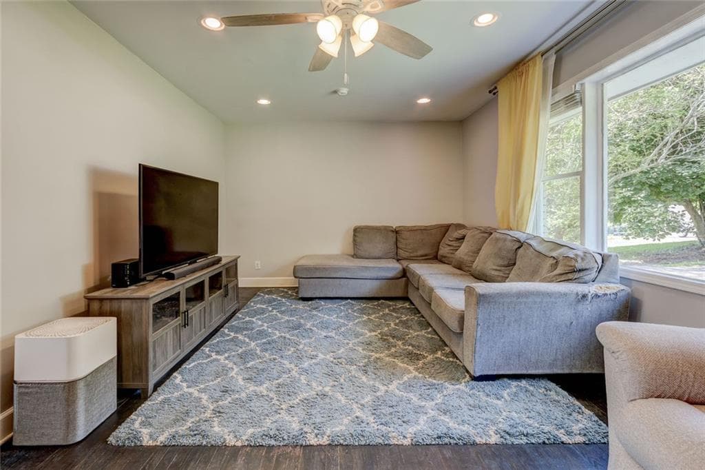 3 bedroom, 2 bathroom single family residence for rent at 1848 Winthrop Drive, Atlanta, GA 30316 for $2,500 a month — photo 6