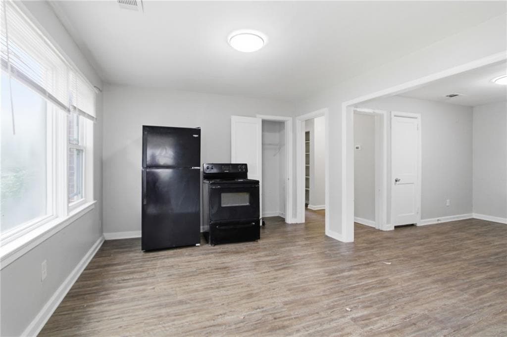 3 bedroom, 2 bathroom, 1,007 sq ft single family residence for sale at 1837 Oakmont Drive, Atlanta, GA 30314 — photo 7