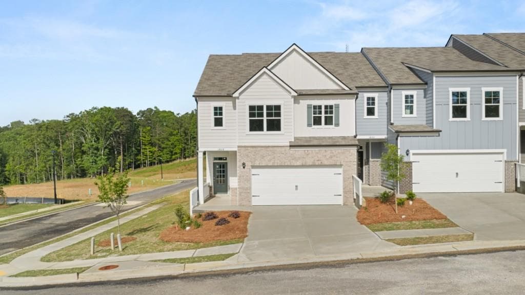 1829 Meadow Green Circle, Gainesville, GA 30501 — most recent listing photo