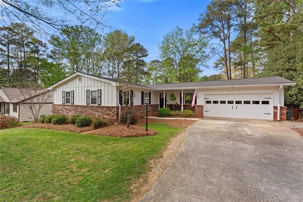 3 bedroom, 2 bathroom, 1,461 sq ft single family residence sold at 2624 Peeler Road, Atlanta, GA 30360