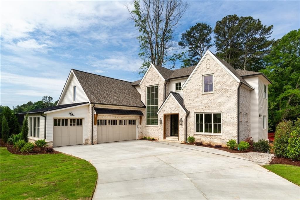 5 bedroom, 5 bathroom, 4,100 sq ft single family residence for sale at 10908 Woodstock Road, Roswell, GA 30075
