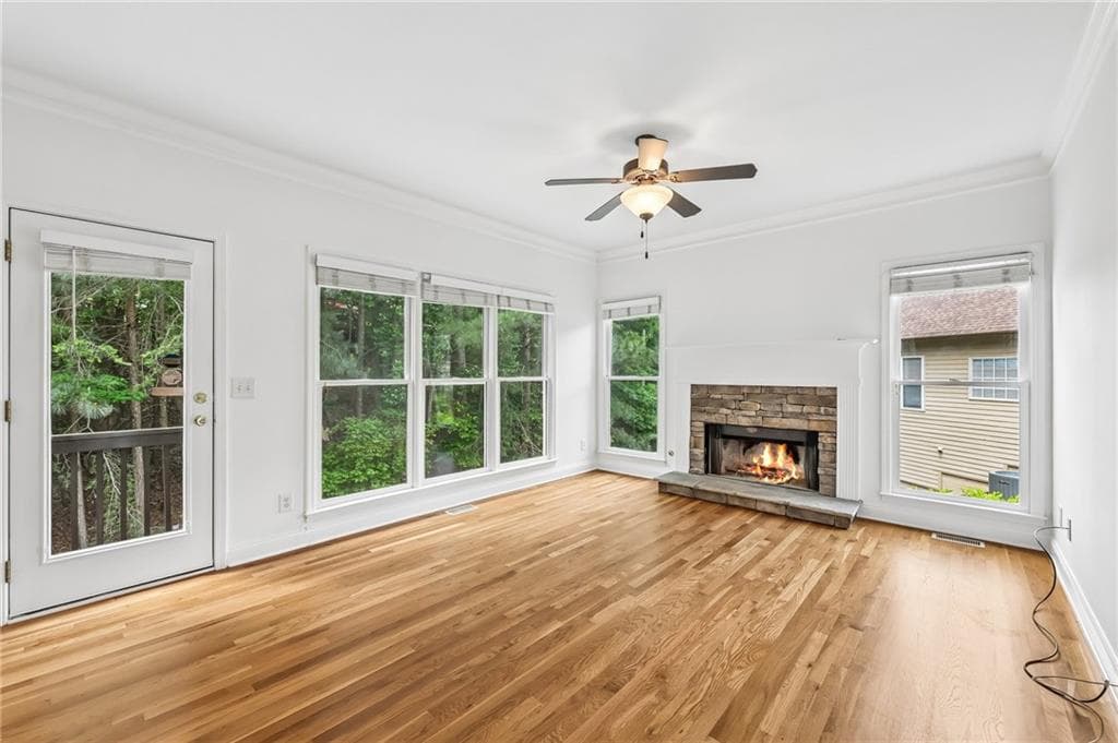 5 bedroom, 4 bathroom, 3,083 sq ft single family residence for sale at 6367 Spring Lake Drive, Flowery Branch, GA 30542 — photo 9