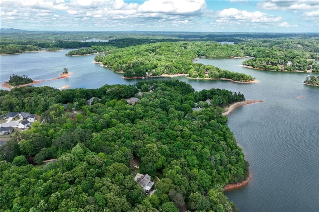 single family residence for sale at 208 Lake Pointe Drive, Gainesville, GA 30506 — photo 6