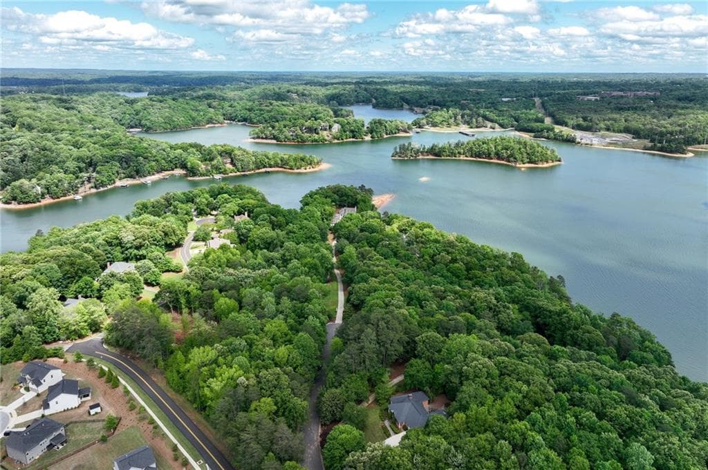 single family residence for sale at 206 Lake Pointe Drive, Gainesville, GA 30506 — photo 5
