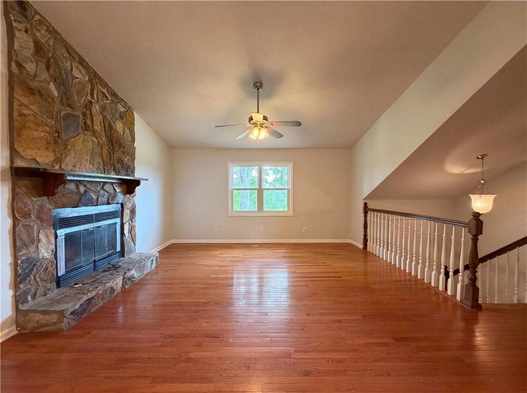4 bedroom, 2 bathroom, 1,917 sq ft single family residence under contract at 241 Daniel Road, Villa Rica, GA 30180 — photo 3