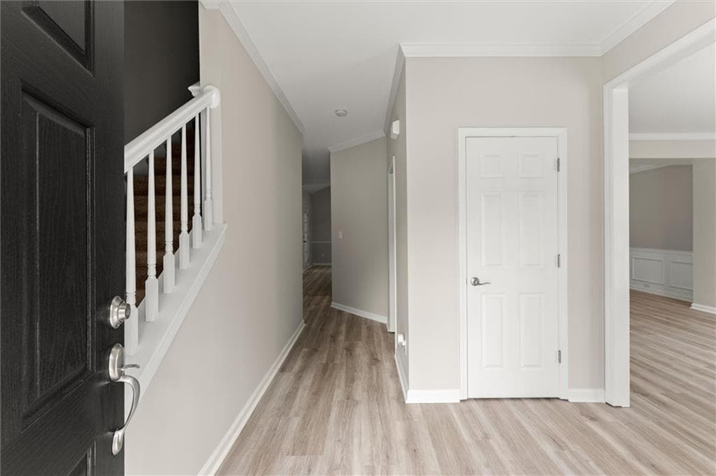 5 bedroom, 4 bathroom, 3,710 sq ft single family residence under contract at 4555 Alaspair Lane, Acworth, GA 30101 — photo 3