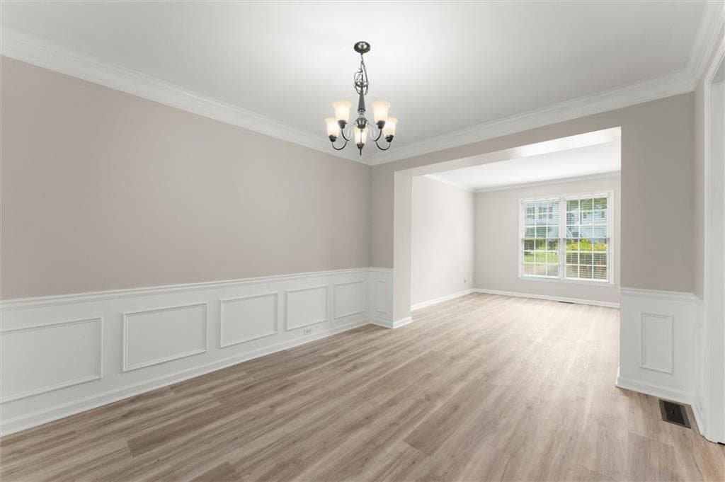 5 bedroom, 4 bathroom, 3,710 sq ft single family residence under contract at 4555 Alaspair Lane, Acworth, GA 30101 — photo 10