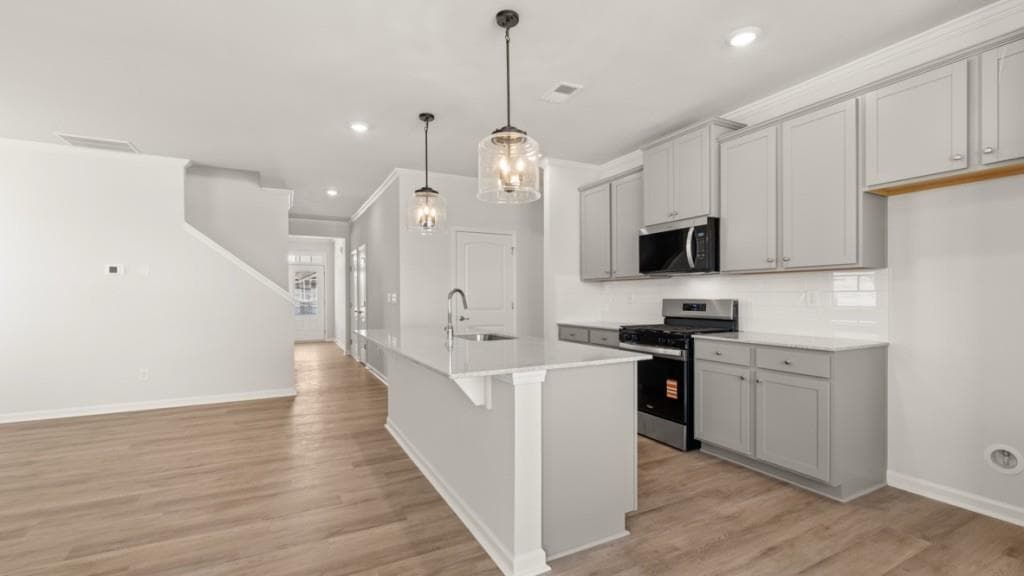 5 bedroom, 4 bathroom, 2,618 sq ft single family residence for sale at 705 Anchor Avenue, Villa Rica, GA 30180 — photo 9