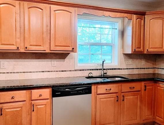 3 bedroom, 2 bathroom, 1,650 sq ft single family residence under contract at 309 Stovall Street, Atlanta, GA 30316 — photo 4