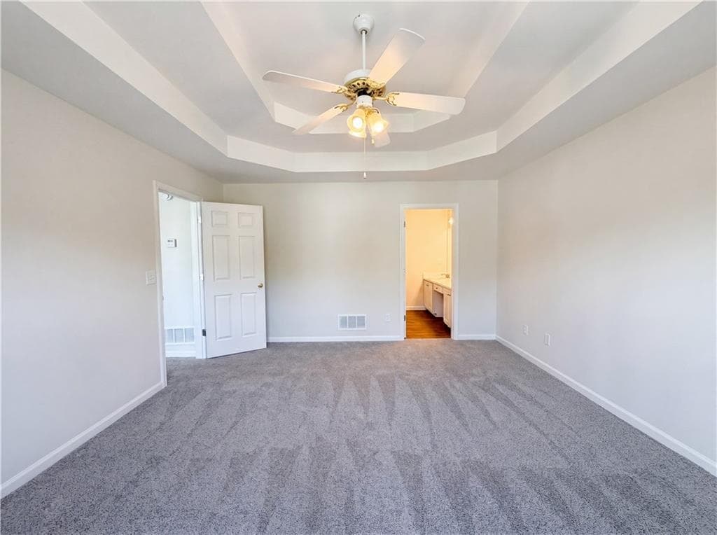 4 bedroom, 3 bathroom, 1,958 sq ft single family residence under contract at 6158 Autumn View Cove, Acworth, GA 30101 — photo 4