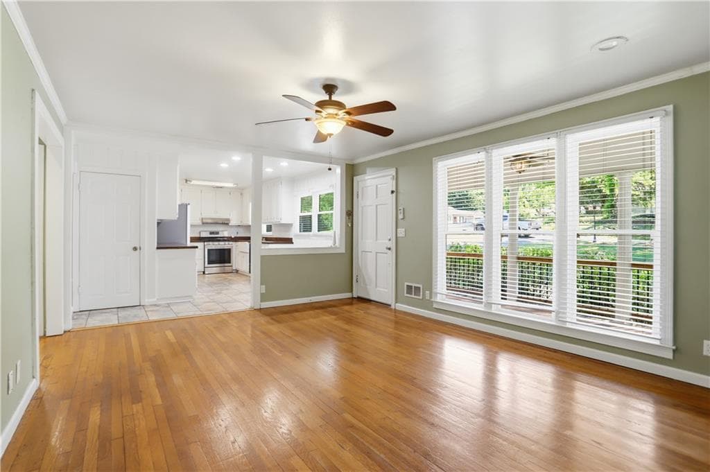 4 bedroom, 2 bathroom, 1,948 sq ft single family residence for sale at 418 Church Street, Bremen, GA 30110 — photo 6