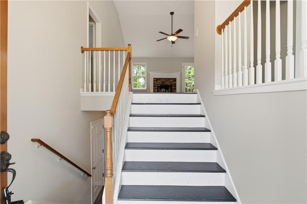 3 bedroom, 3 bathroom, 2,187 sq ft single family residence under contract at 149 Valleyside Drive, Dallas, GA 30157 — photo 4