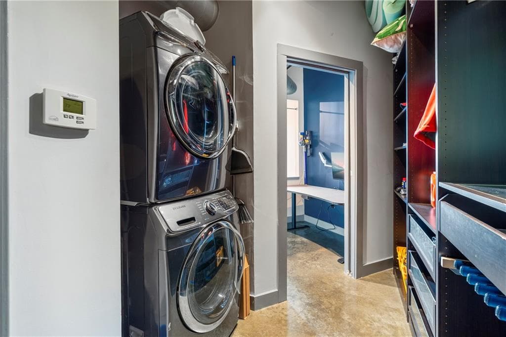 1 bedroom, 1 bathroom, 1,052 sq ft condominium for sale at 115 W Peachtree Place 707, Atlanta, GA 30313 — photo 8