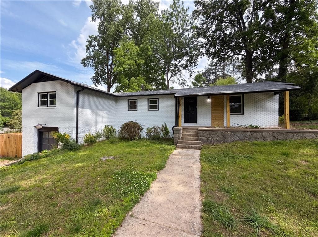 3 bedroom, 2 bathroom, 1,746 sq ft single family residence for sale at 3807 Greenhill Drive, Atlanta, GA 30341 — photo 1 of 29