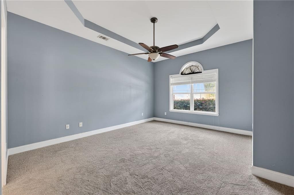 4 bedroom, 3 bathroom, 2,242 sq ft single family residence under contract at 719 Ivy Brook Way, Macon, GA 31210 — photo 8