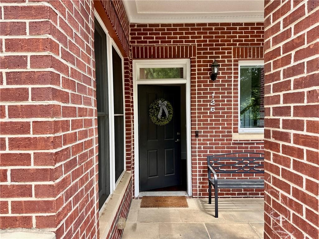 4 bedroom, 4 bathroom, 2,590 sq ft townhouse sold at 745 Fountainhead Lane 126, Atlanta, GA 30324