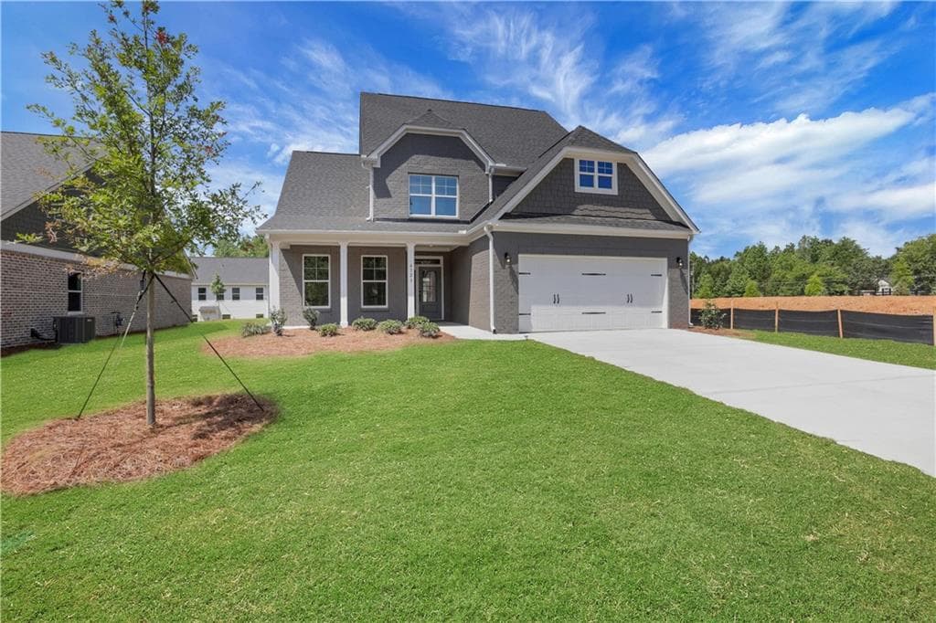 4 bedroom, 4 bathroom, 2,375 sq ft single family residence under contract at 4323 Zed Lane, Loganville, GA 30052 — photo 4