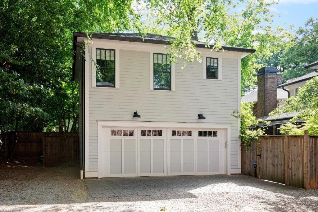 1 bedroom, 1 bathroom, 650 sq ft other for rent at 1054 Euclid Avenue CH, Atlanta, GA 30307 for $2,700 a month — photo 6