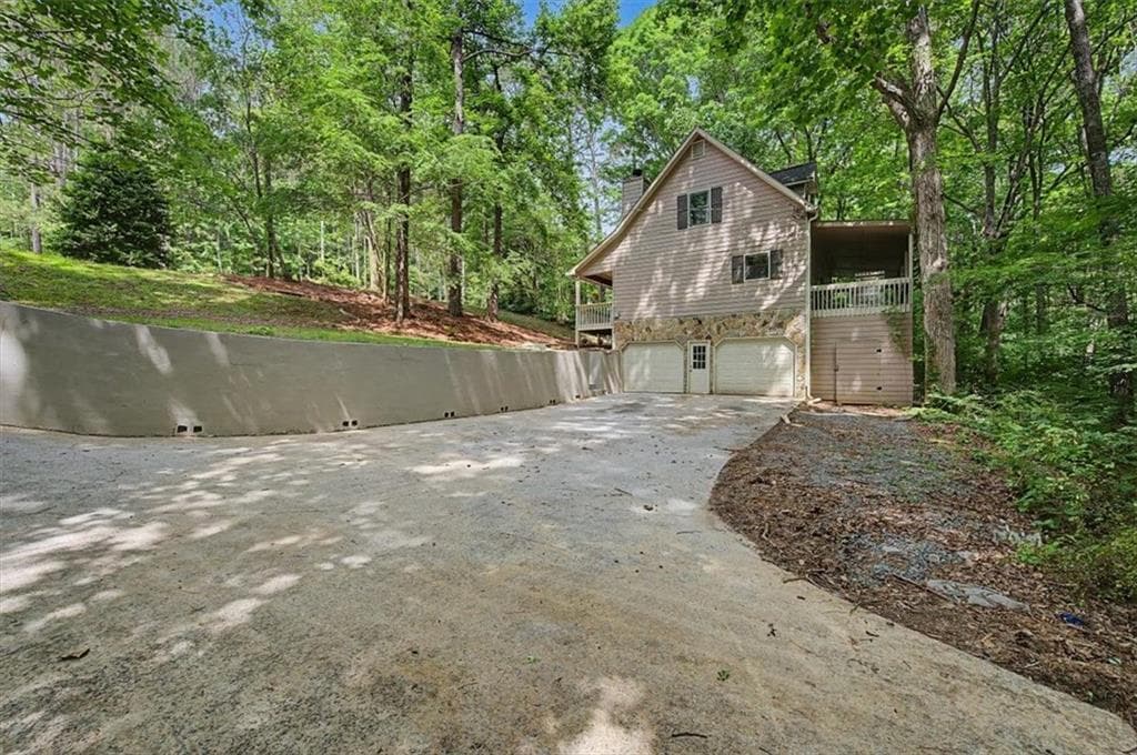 4 bedroom, 2 bathroom, 1,588 sq ft single family residence for sale at 251 Paces Lakes Drive, Dallas, GA 30157 — photo 3