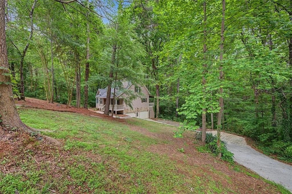 4 bedroom, 2 bathroom, 1,588 sq ft single family residence for sale at 251 Paces Lakes Drive, Dallas, GA 30157 — photo 2