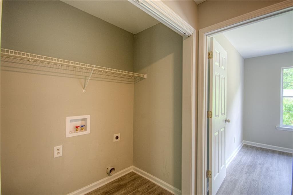 3 bedroom, 3 bathroom, 1,490 sq ft single family residence for sale at 3043 Saddle Creek Drive, Gainesville, GA 30507 — photo 6