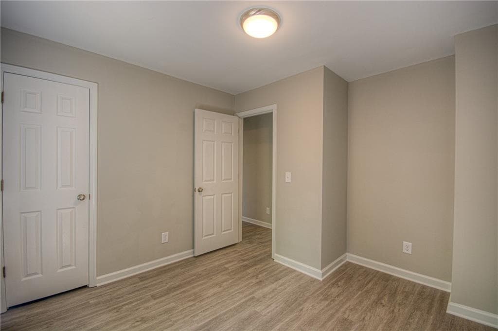 3 bedroom, 3 bathroom, 1,490 sq ft single family residence for sale at 3043 Saddle Creek Drive, Gainesville, GA 30507 — photo 7