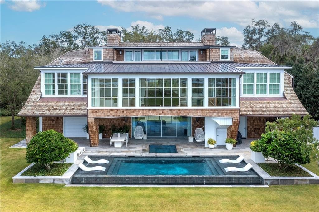 5 bedroom, 7 bathroom, 7,750 sq ft single family residence for sale at 319 W 50th Street, Sea Island, GA 31561 — photo 2