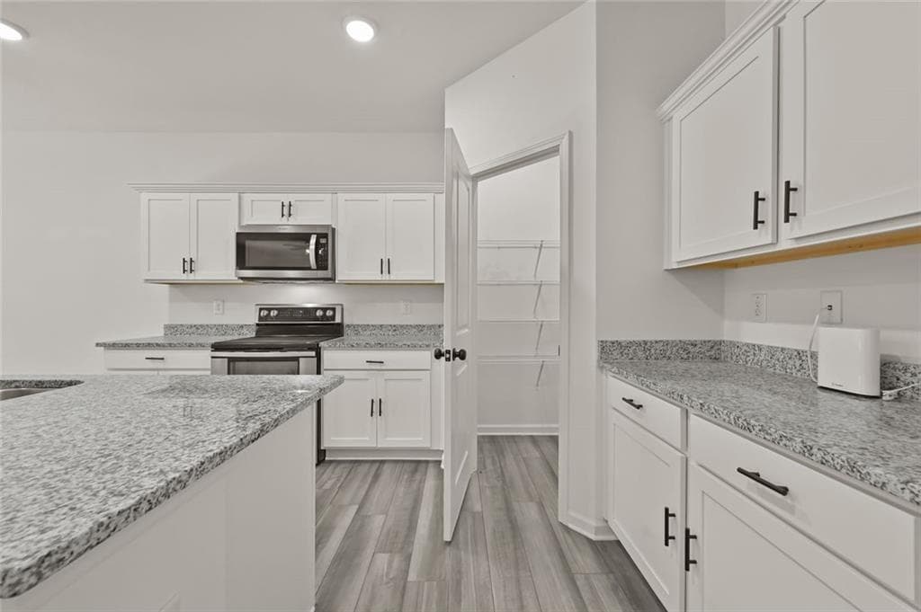 4 bedroom, 3 bathroom, 2,512 sq ft single family residence for sale at 269 Knightsbridge Lane, Winder, GA 30680 — photo 10