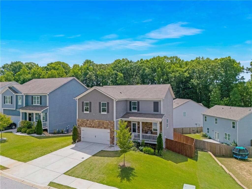 5 bedroom, 4 bathroom, 3,047 sq ft single family residence for sale at 575 Walnut Grove Way, Pendergrass, GA 30567 — photo 3