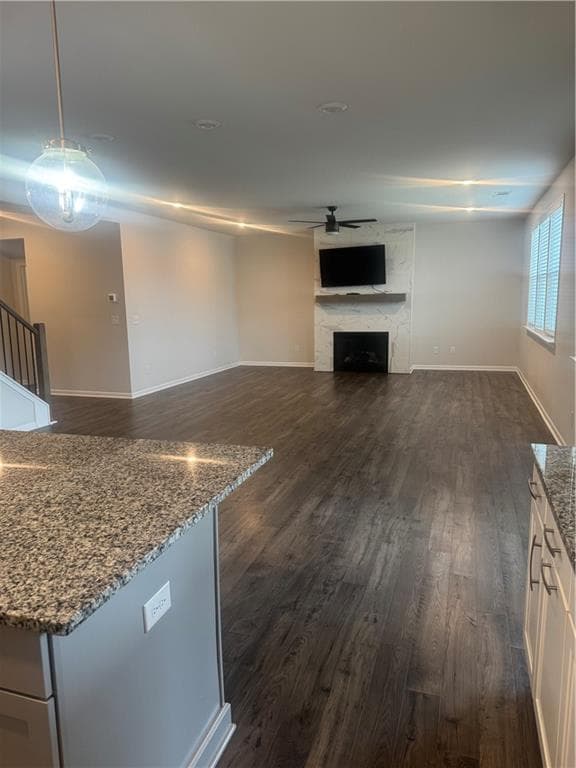 7 bedroom, 6 bathroom, 3,123 sq ft single family residence for rent at 719 Saffron Boulevard, Lawrenceville, GA 30045 for $4,500 a month — photo 4