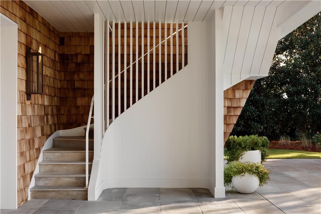 5 bedroom, 7 bathroom, 7,750 sq ft single family residence for sale at 319 W 50th Street, Sea Island, GA 31561 — photo 8