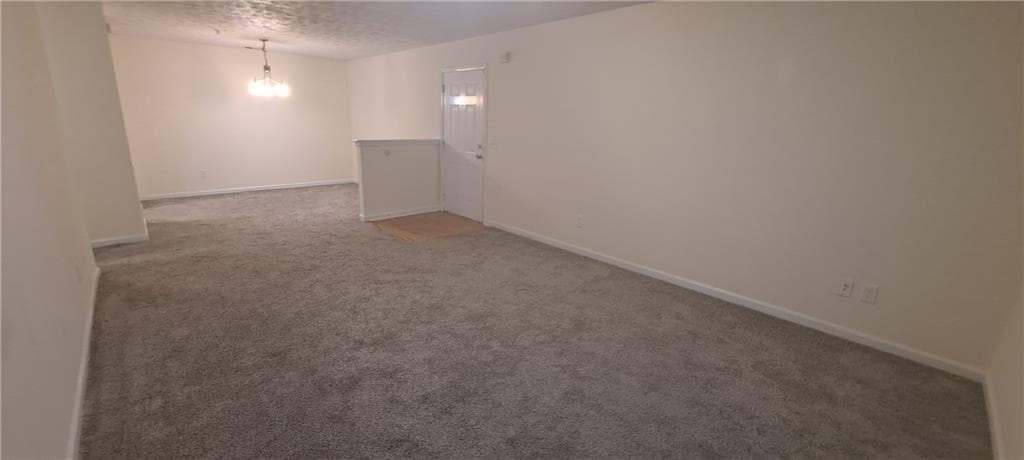 3 bedroom, 2 bathroom, 1,292 sq ft condominium for rent at 7104 Fairington Ridge Circle, Lithonia, GA 30038 for $1,250 a month — photo 4