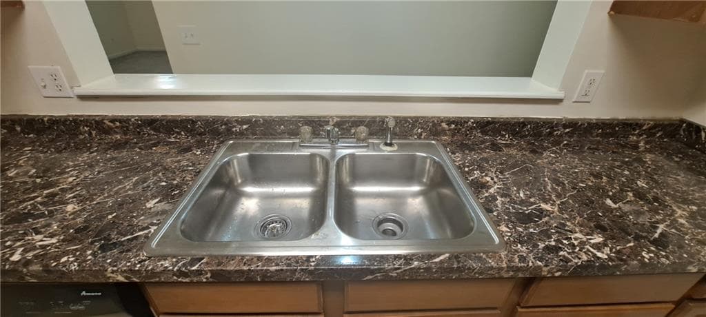 3 bedroom, 2 bathroom, 1,292 sq ft condominium for rent at 7104 Fairington Ridge Circle, Lithonia, GA 30038 for $1,250 a month — photo 8